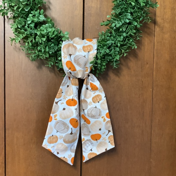 Pumpkin Print Wreath Sash - Picture 2 of 2